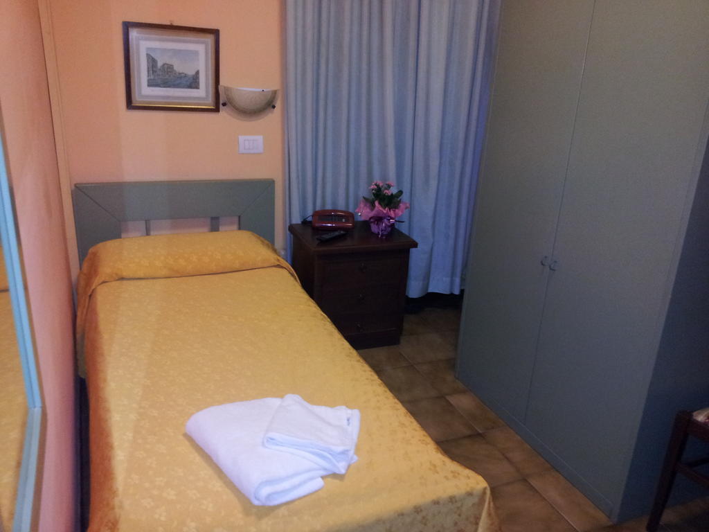 Zenith Hotel Montecatini Terme Habitación foto